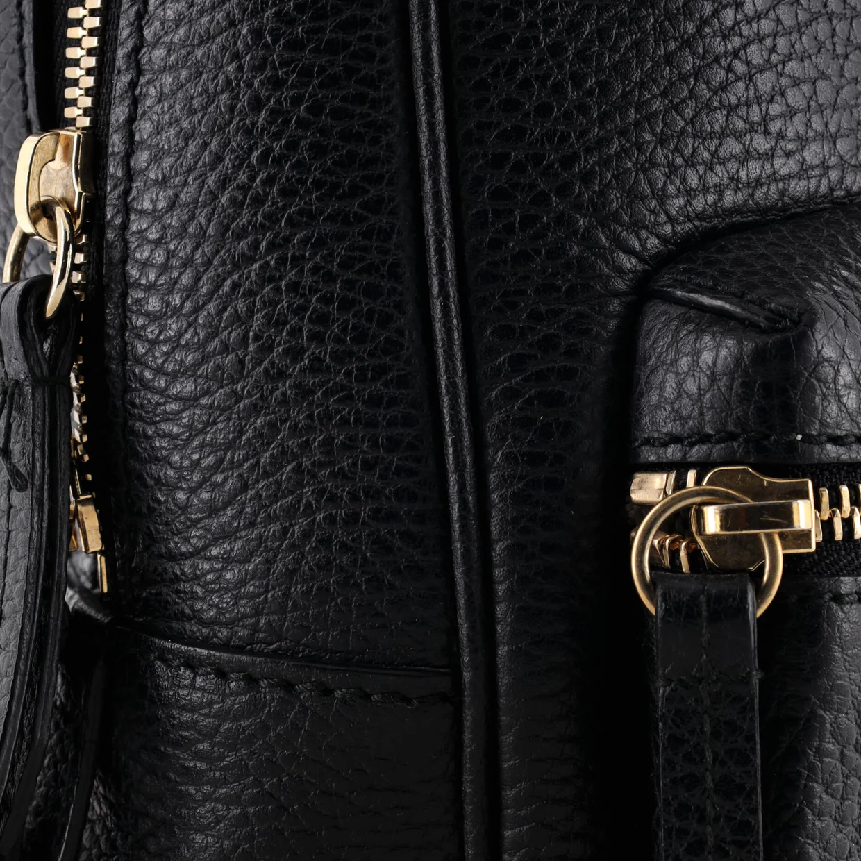 Soho Chain Backpack Leather - Deep Luxury