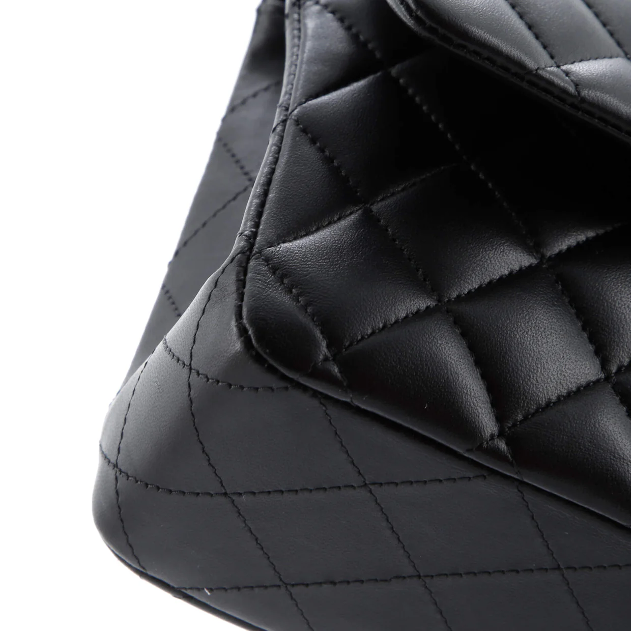 Classic Double Flap Bag Quilted Lambskin Medium - Deep Luxury