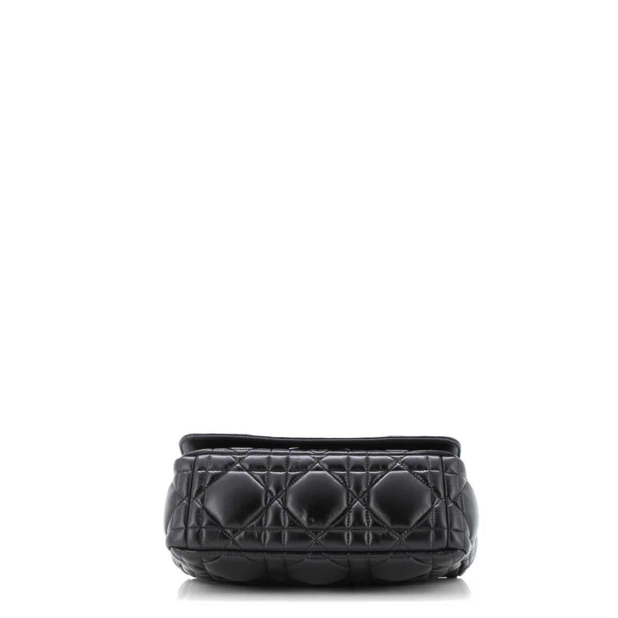 Caro Bag Macrocannage Quilt Calfskin Medium - Deep Luxury