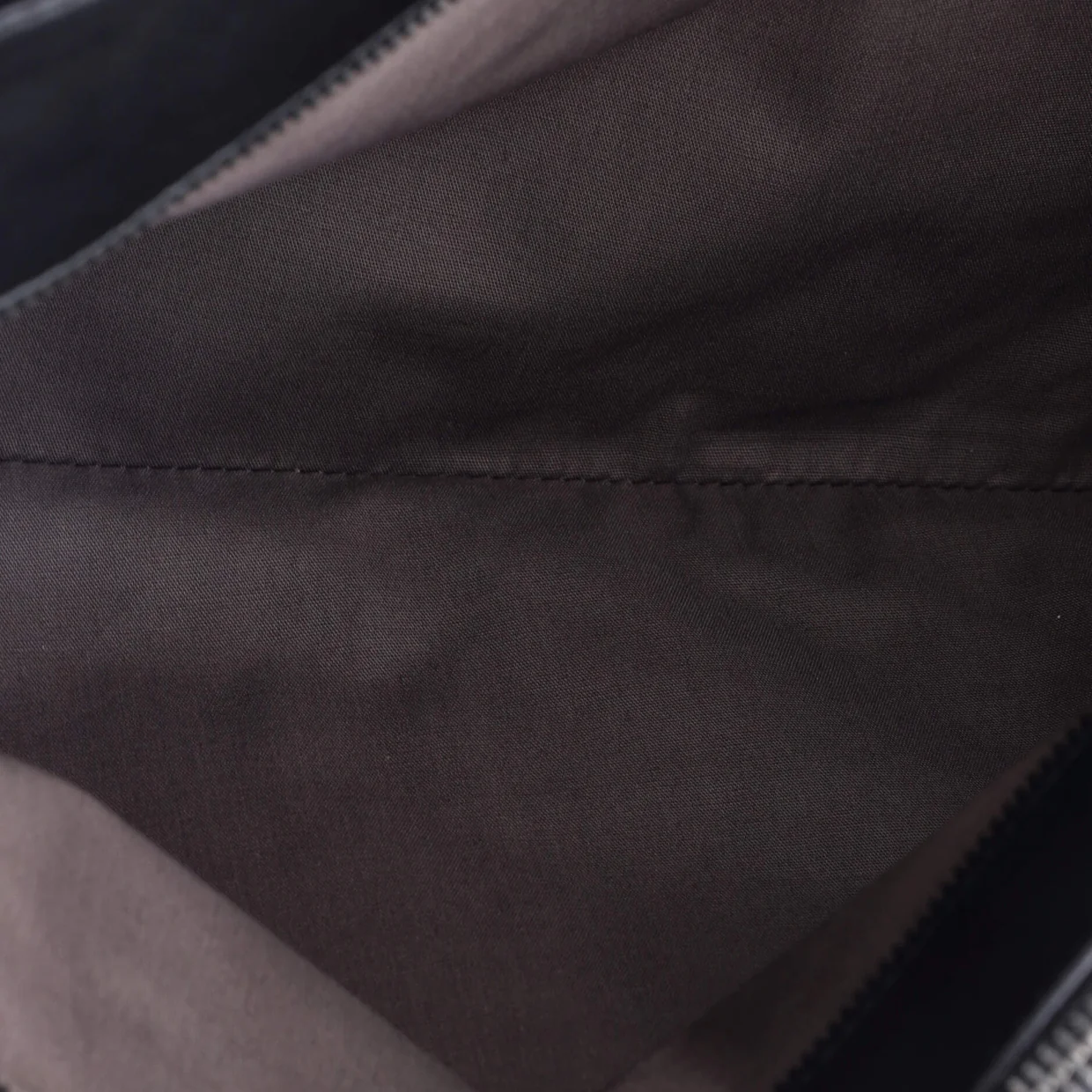 Convertible Zip Briefcase Intrecciato Nappa Large - Deep Luxury