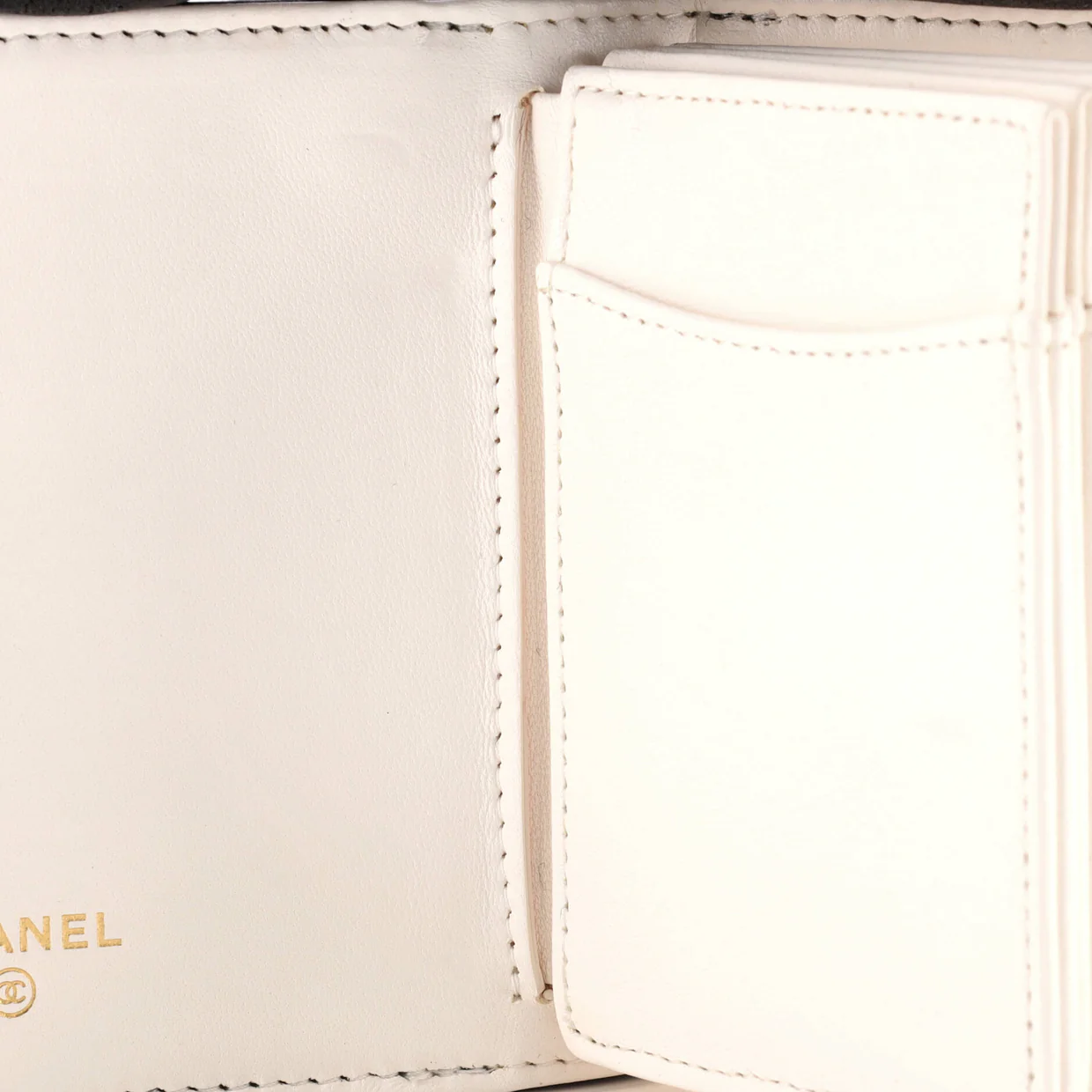 CC Book Card Holder with Chain Quilted Lambskin - Deep Luxury