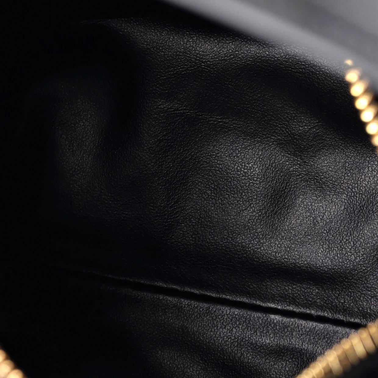 Wallace Shoulder Bag Intrecciato Nappa Candy - Deep Luxury