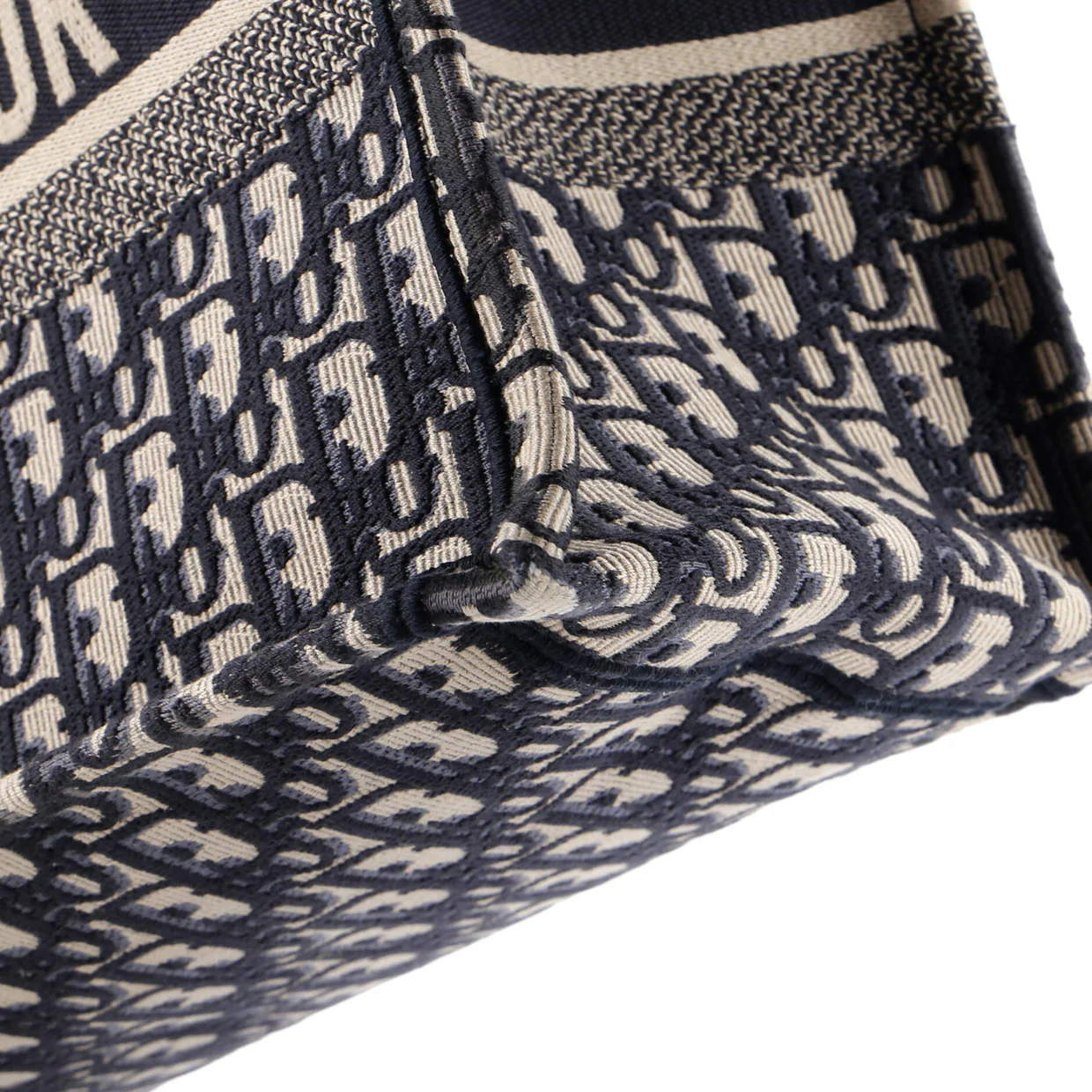 Book Tote Oblique Canvas Medium - Deep Luxury