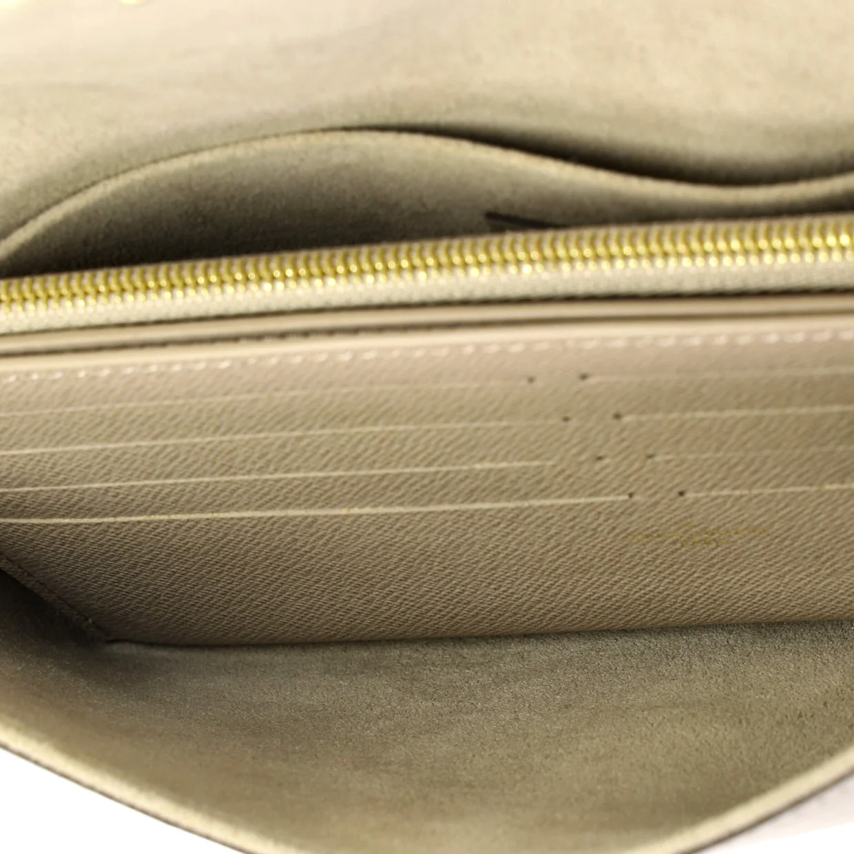 Felicie Pochette Epi Leather - Deep Luxury