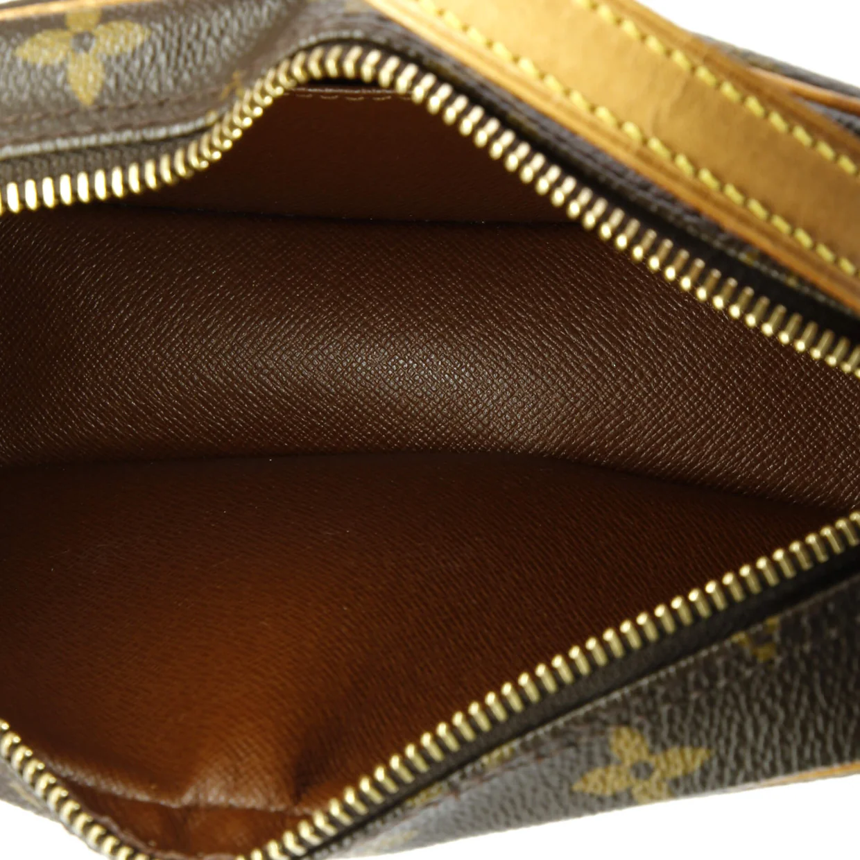 Cite Pochette Monogram Canvas - Deep Luxury