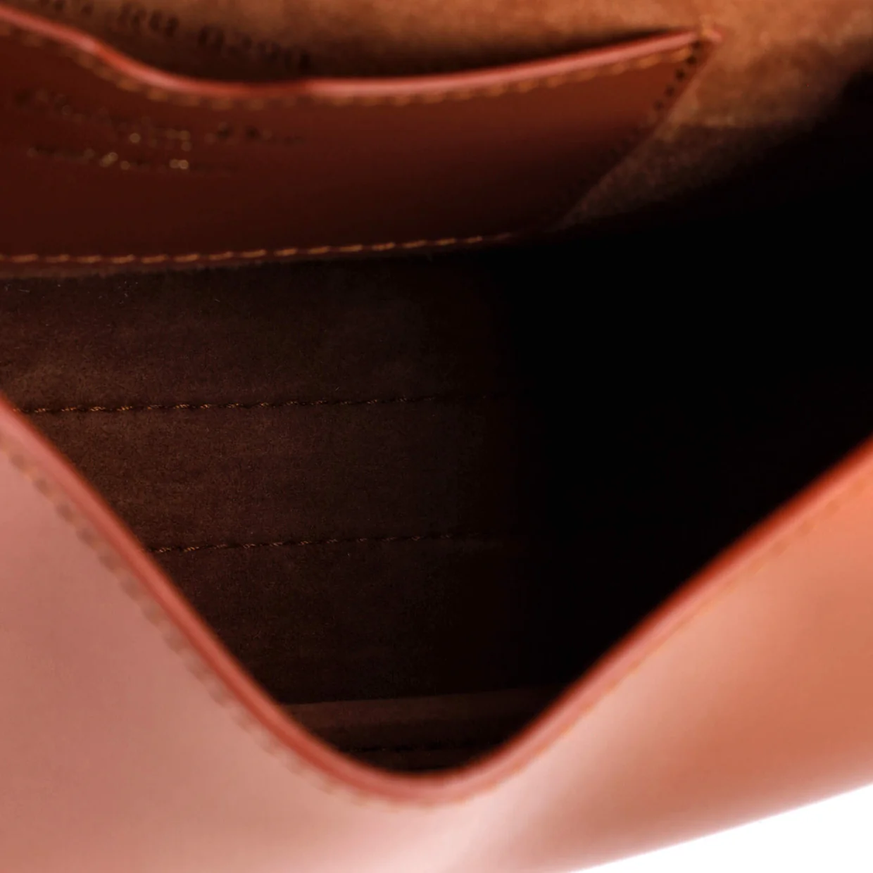 Bobby Flap Bag Leather Medium - Deep Luxury