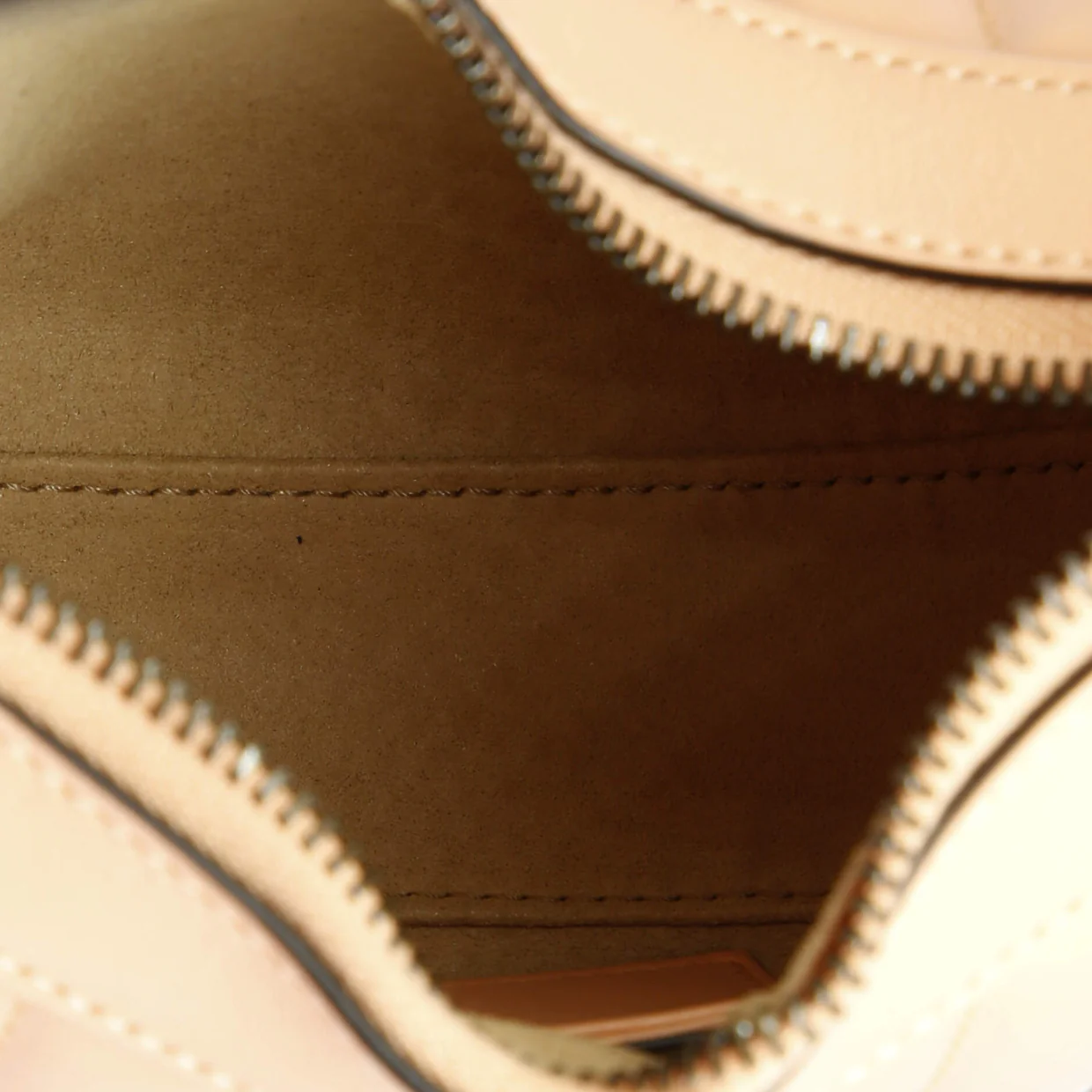 GG Marmont Half Moon Hobo Matelasse Leather Mini - Deep Luxury