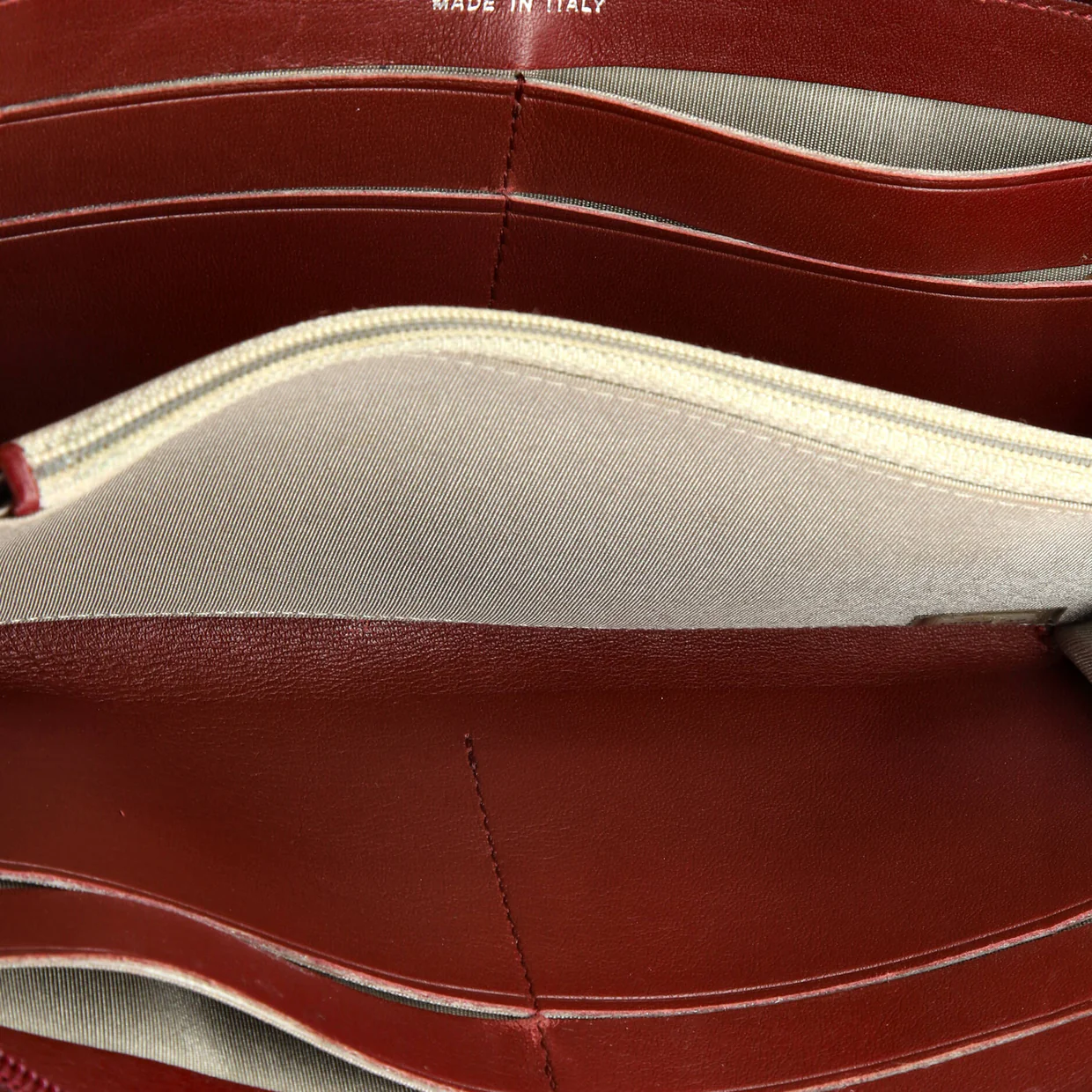 Timeless CC Zipped Wallet Caviar Long - Deep Luxury