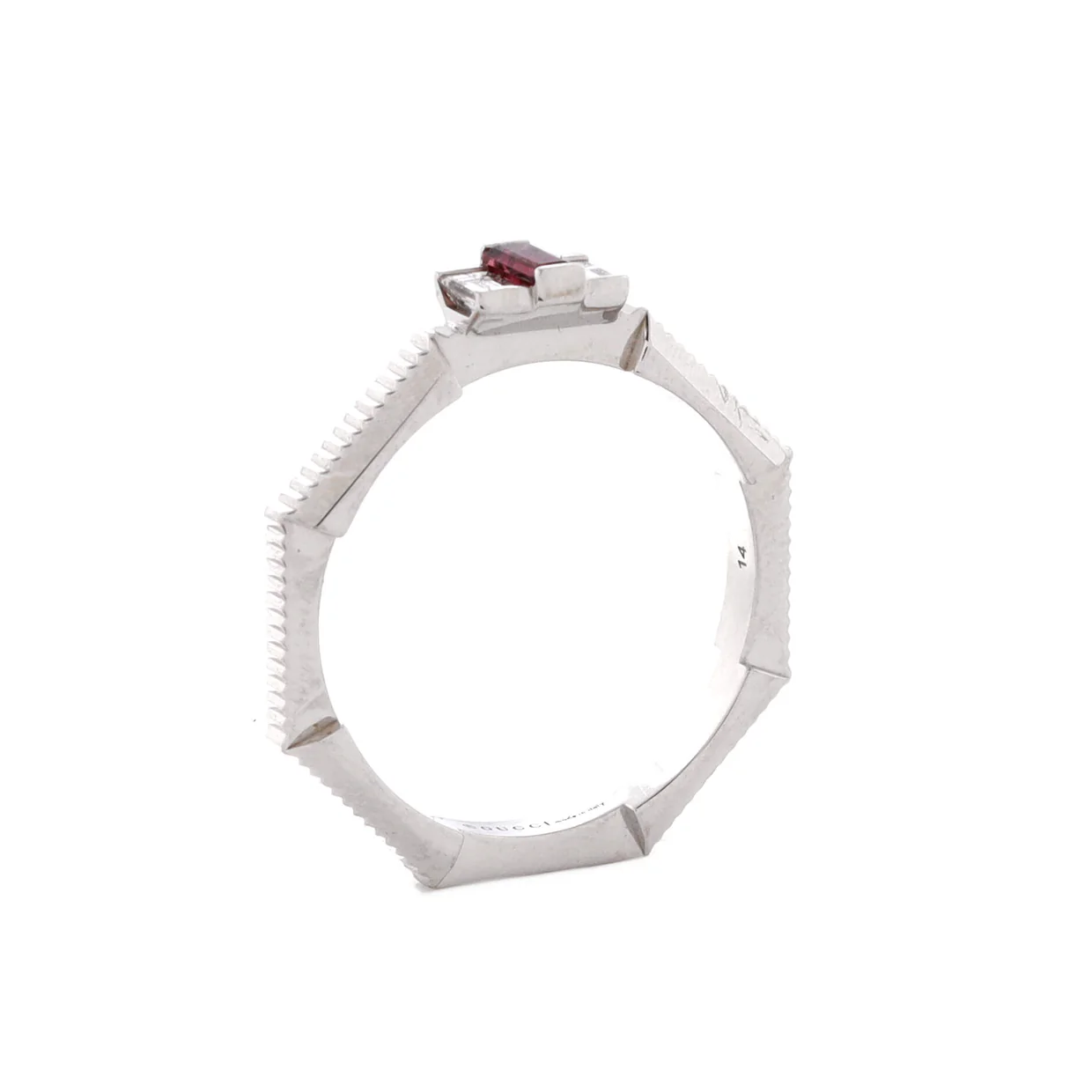 Link to Love Ring 18K White Gold with Baguette Diamonds and Rubelite - Deep Luxury