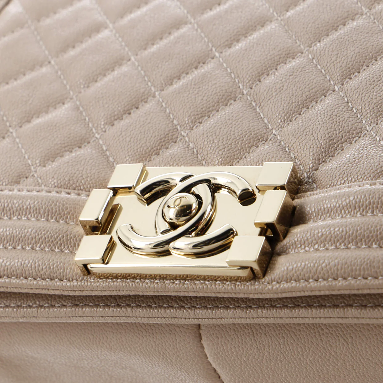 Boy Flap Bag Quilted Caviar Old Medium - Deep Luxury
