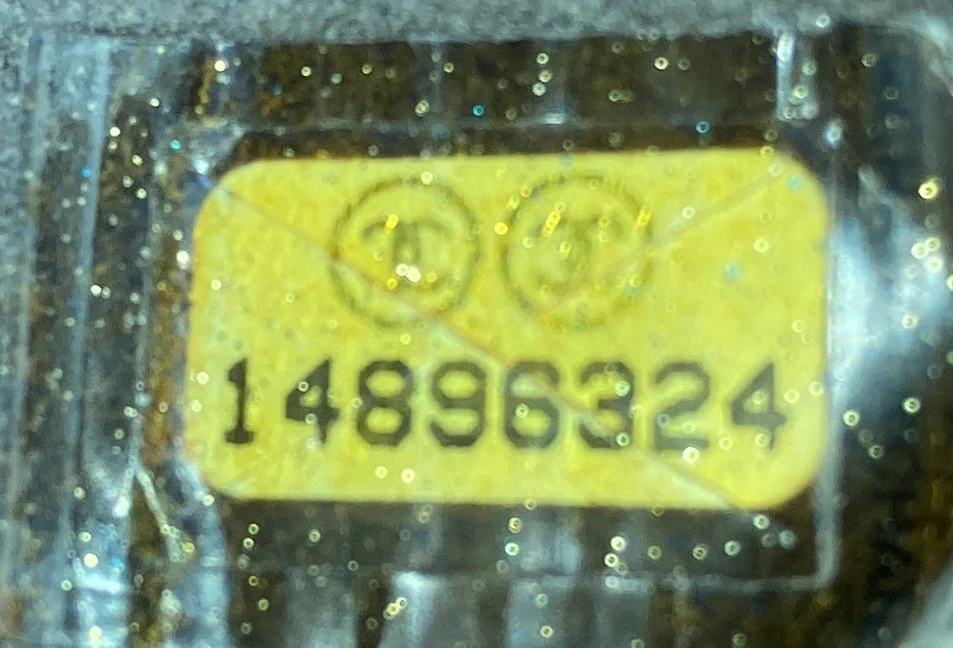 Half Moon Wallet on Chain Caviar - Deep Luxury