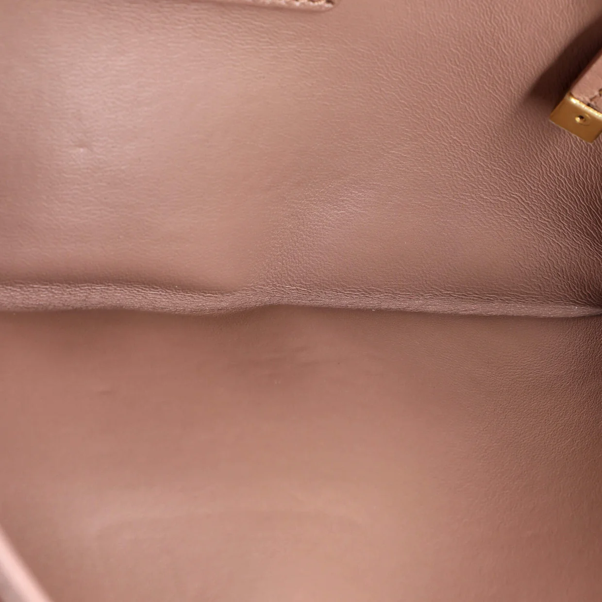 30 Montaigne Clutch Leather - Deep Luxury