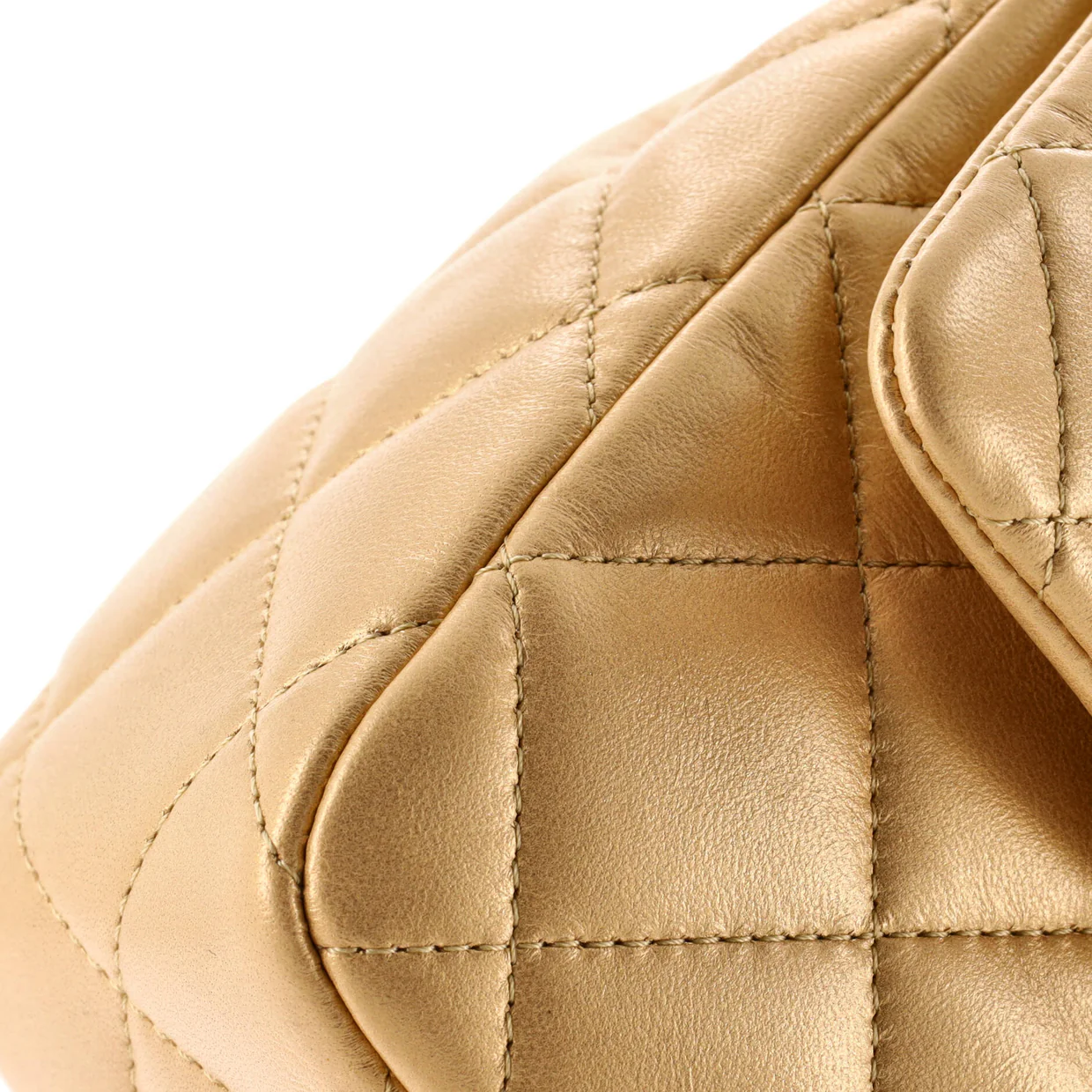 Sweet Heart Chain Flap Bag Quilted Lambskin Medium - Deep Luxury