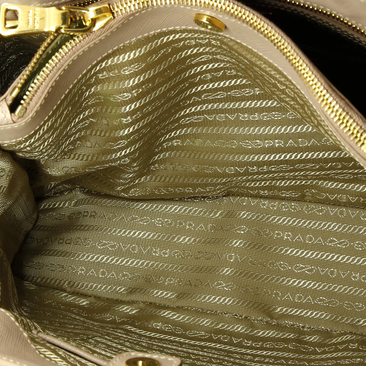 Gardener's Tote Saffiano Leather Medium - Deep Luxury