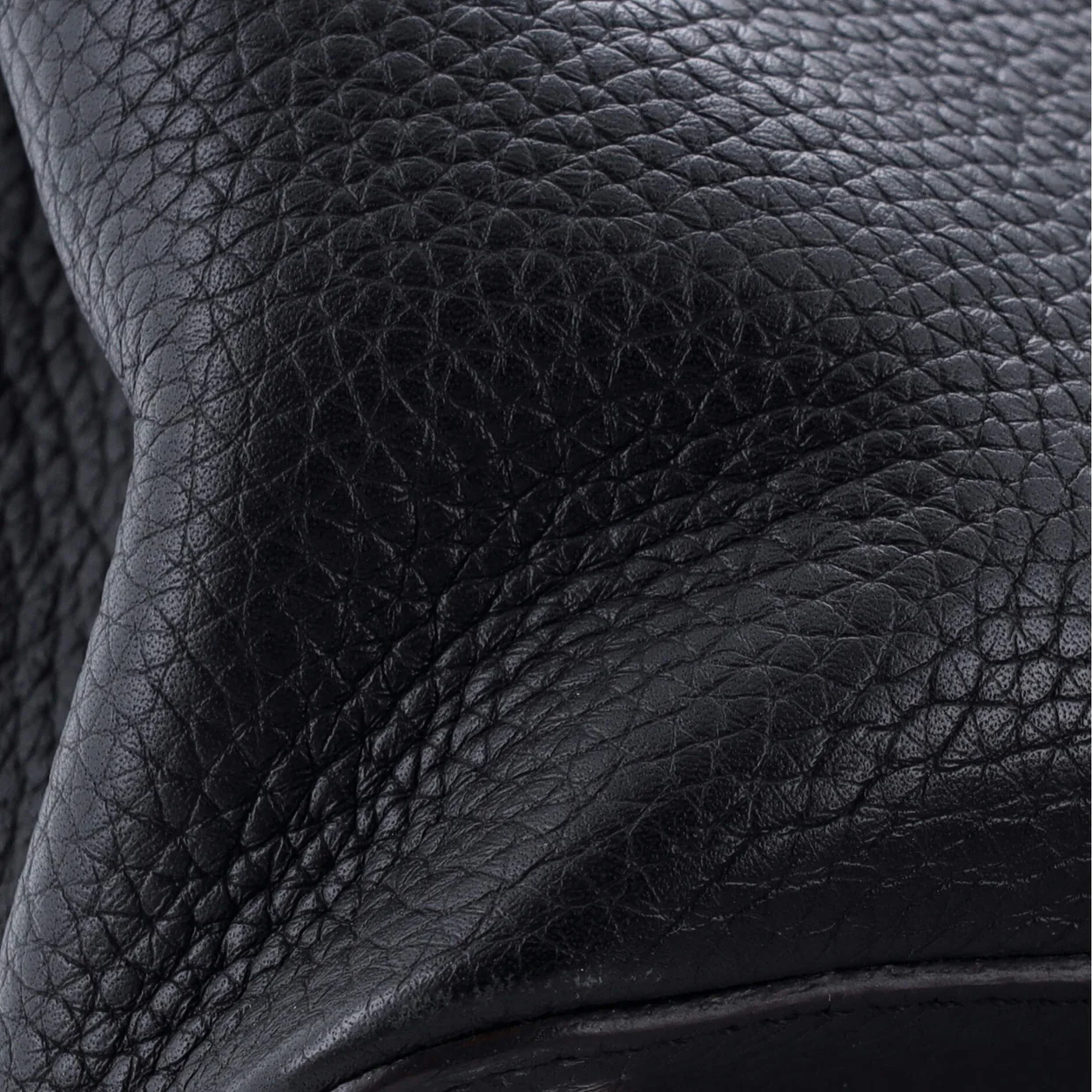 Capucines Bag Leather with Python PM - Deep Luxury