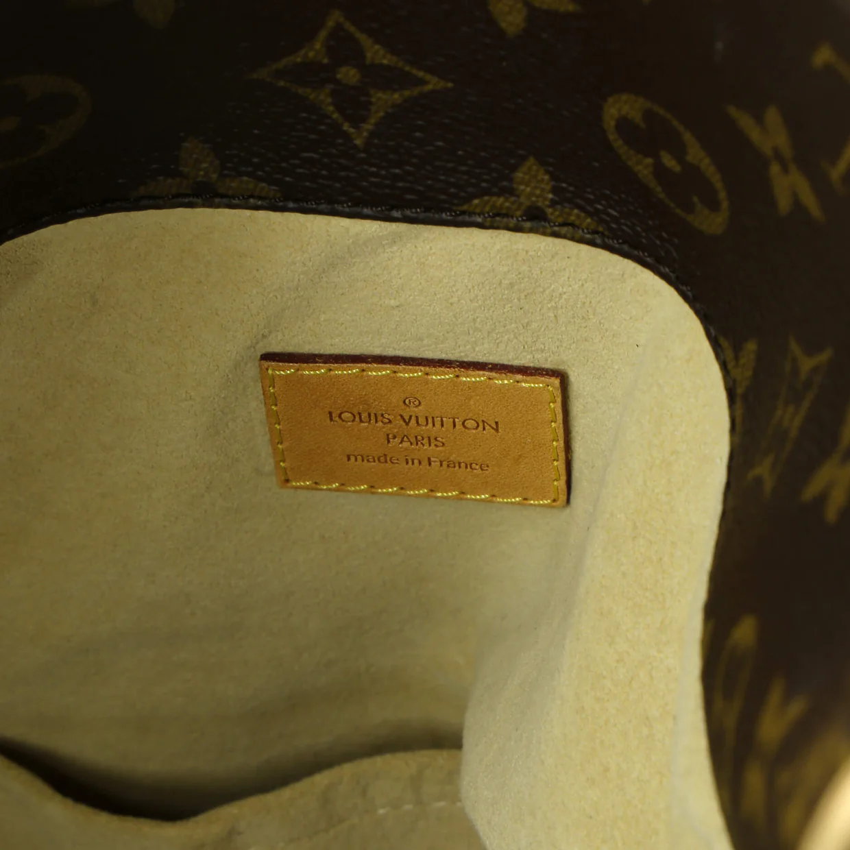 Artsy Handbag Monogram Canvas GM - Deep Luxury