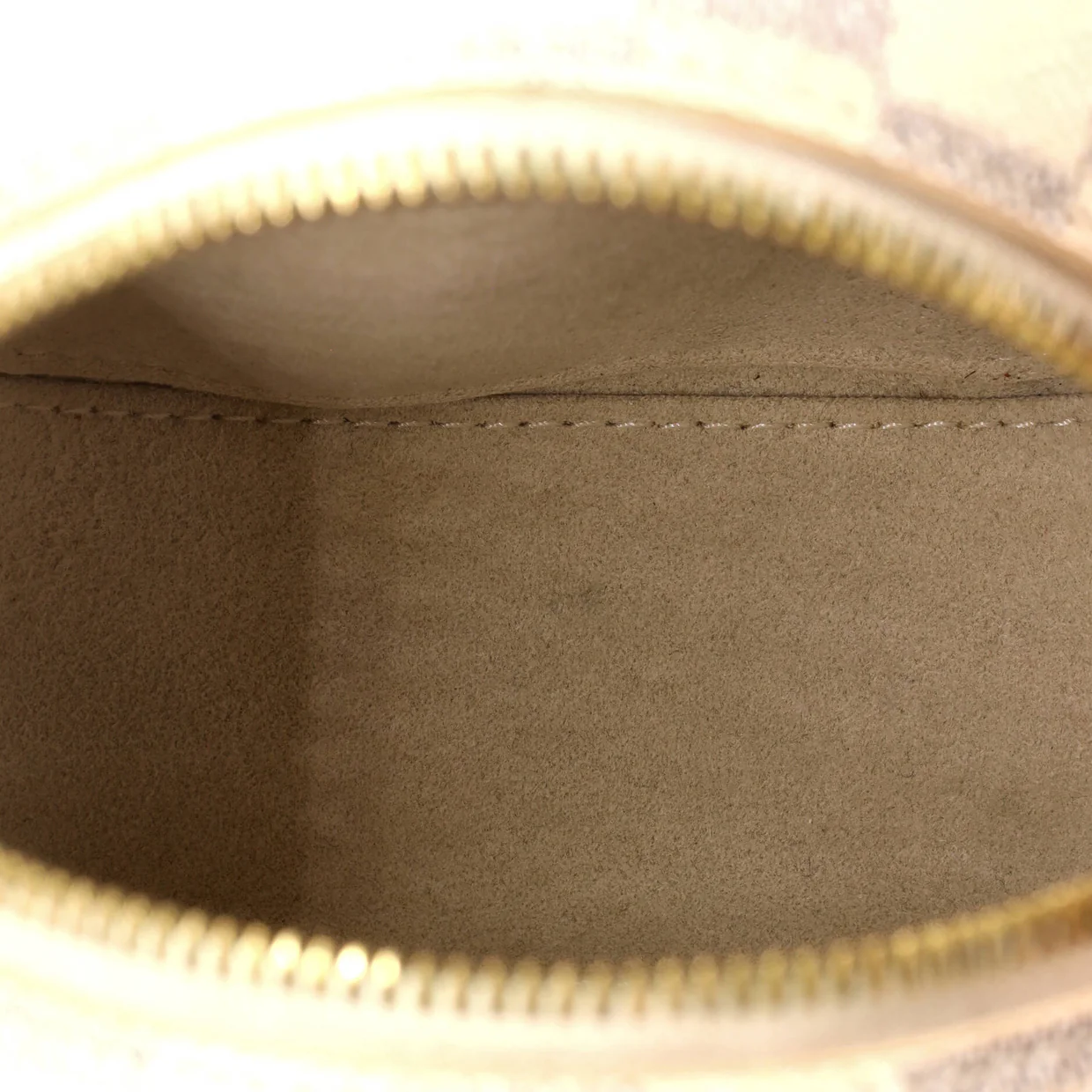 Boite Chapeau Souple Bag Damier PM - Deep Luxury