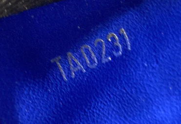 Pochette Voyage Monogram Taigarama MM - Deep Luxury