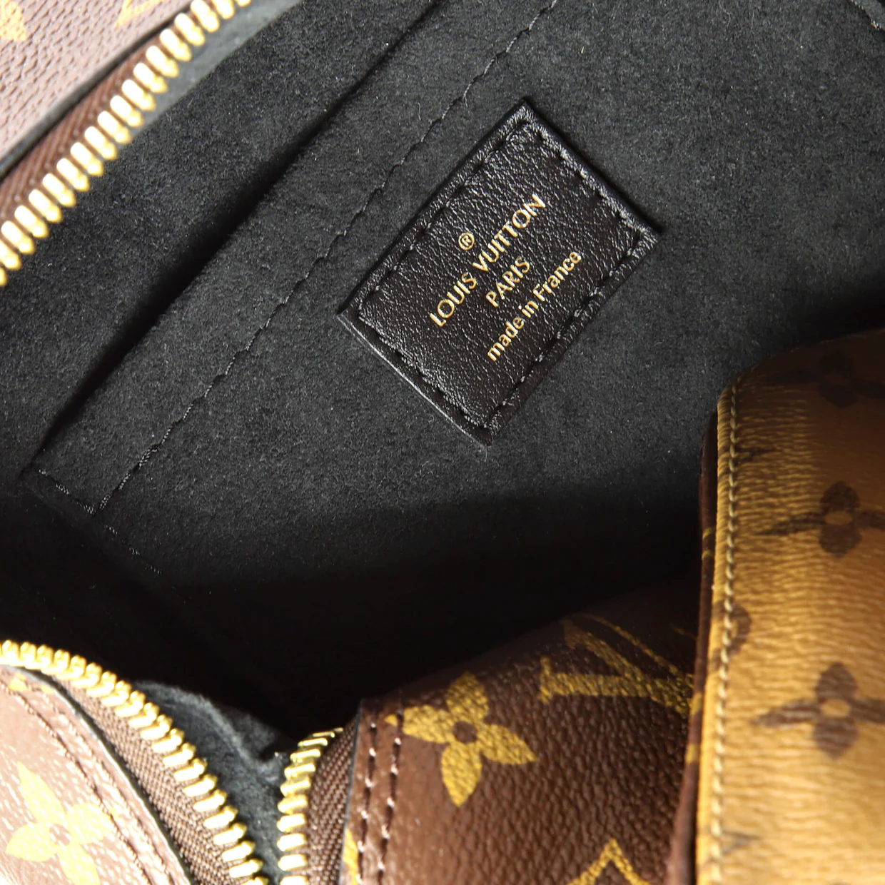 Square Bag Reverse Monogram Canvas - Deep Luxury