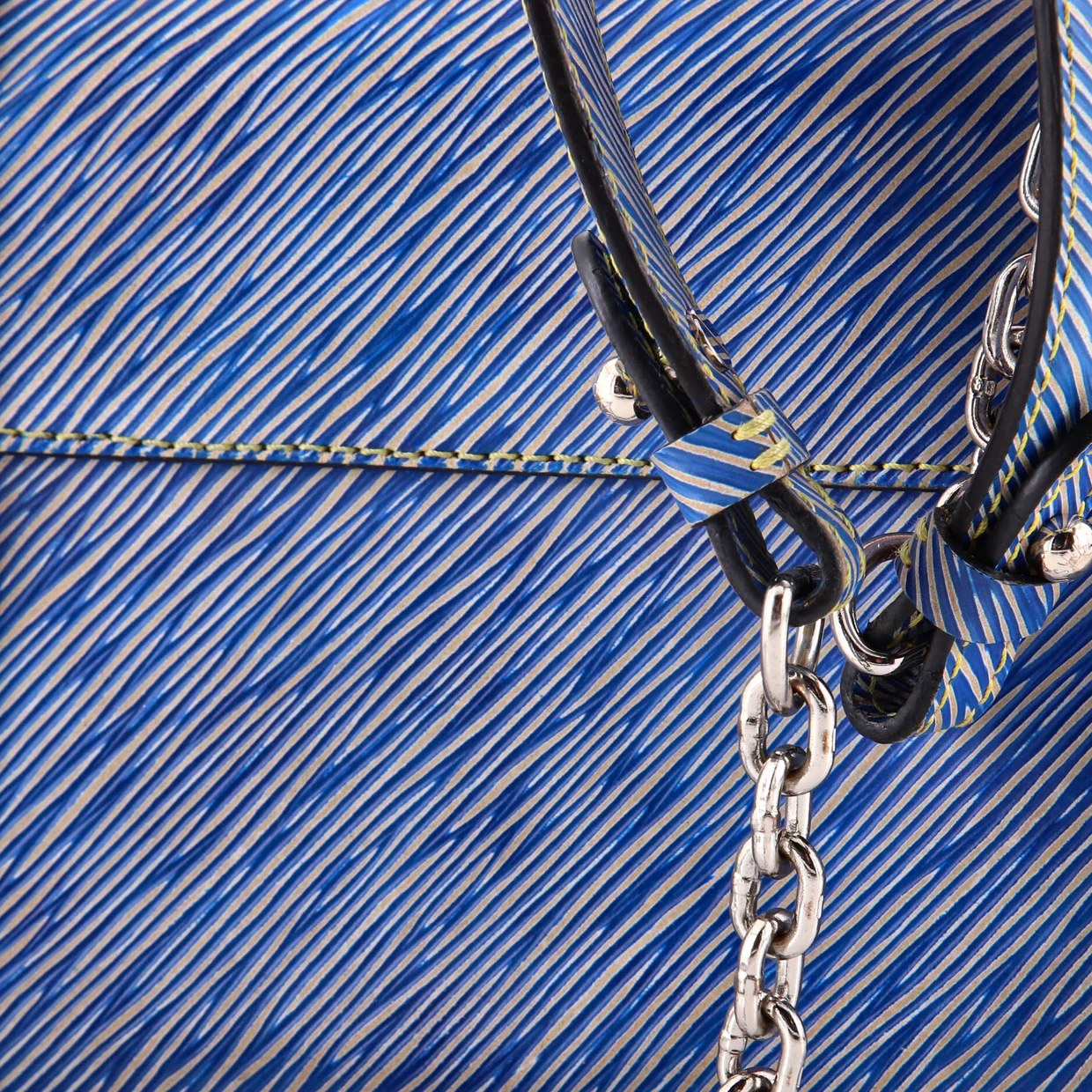 Twist Handbag Epi Leather PM - Deep Luxury