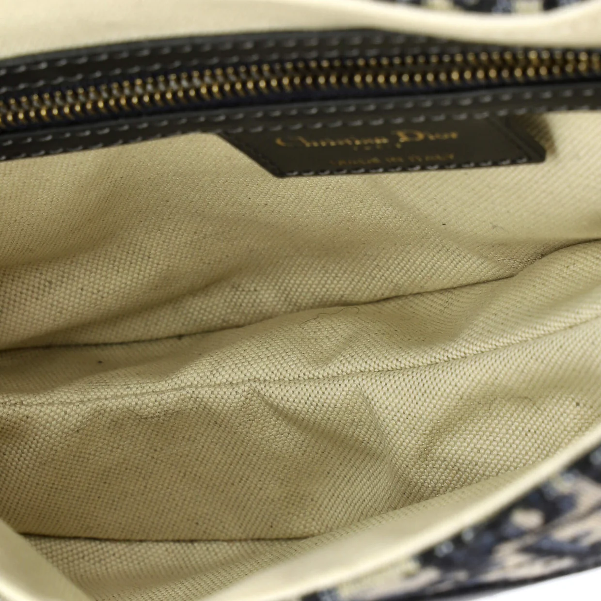 Saddle Handbag with Strap Oblique Canvas Medium - Deep Luxury