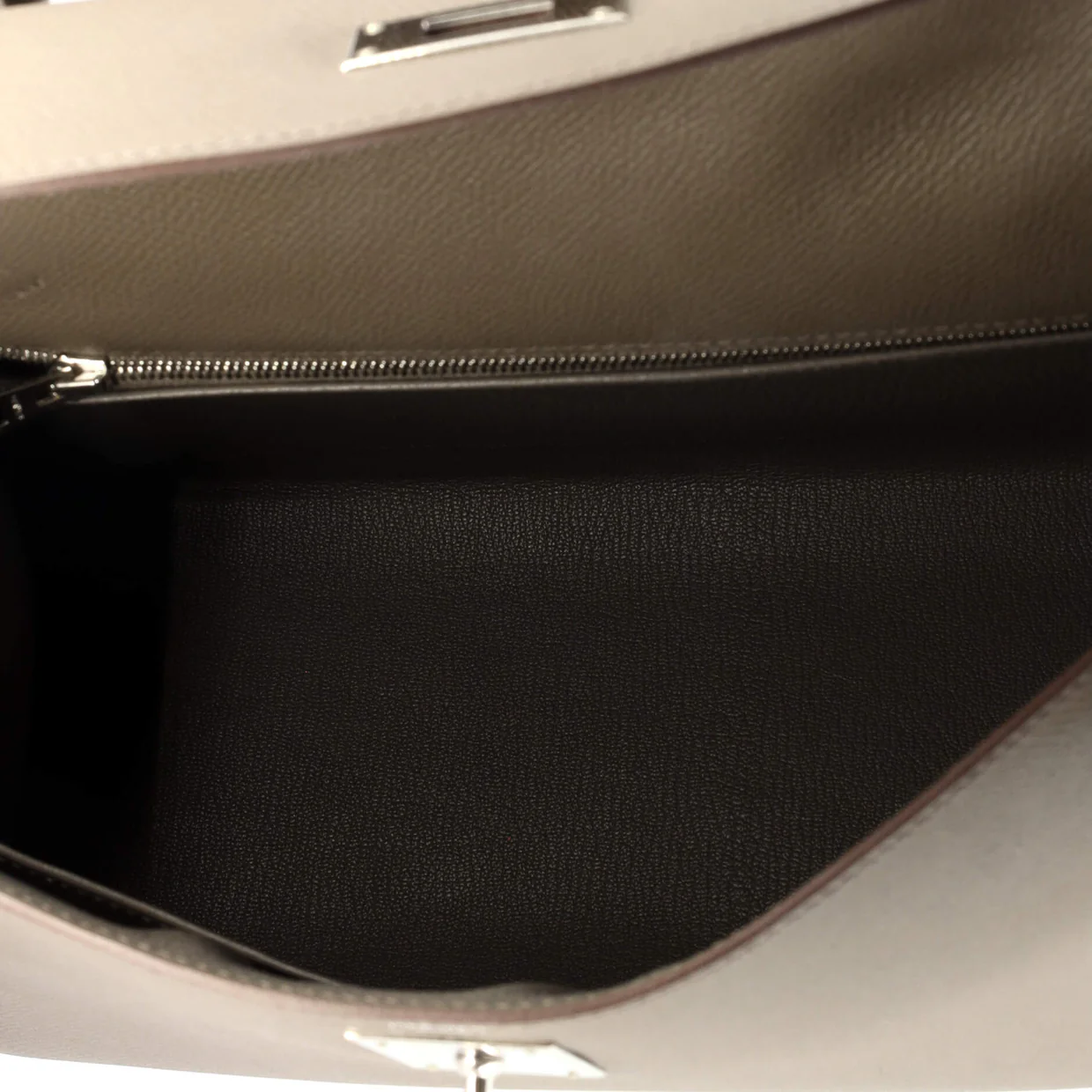 Kelly Handbag Grey Epsom with Palladium Hardware 28 - Deep Luxury