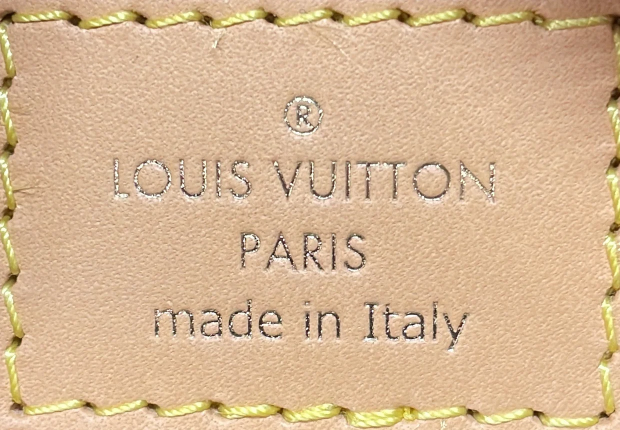 Boite Chapeau Souple Bag Monogram Canvas PM - Deep Luxury