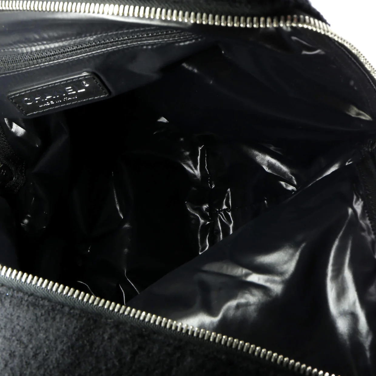 Paris-Hamburg Tote Embroidered Wool with Quilted Calfskin Large - Deep Luxury