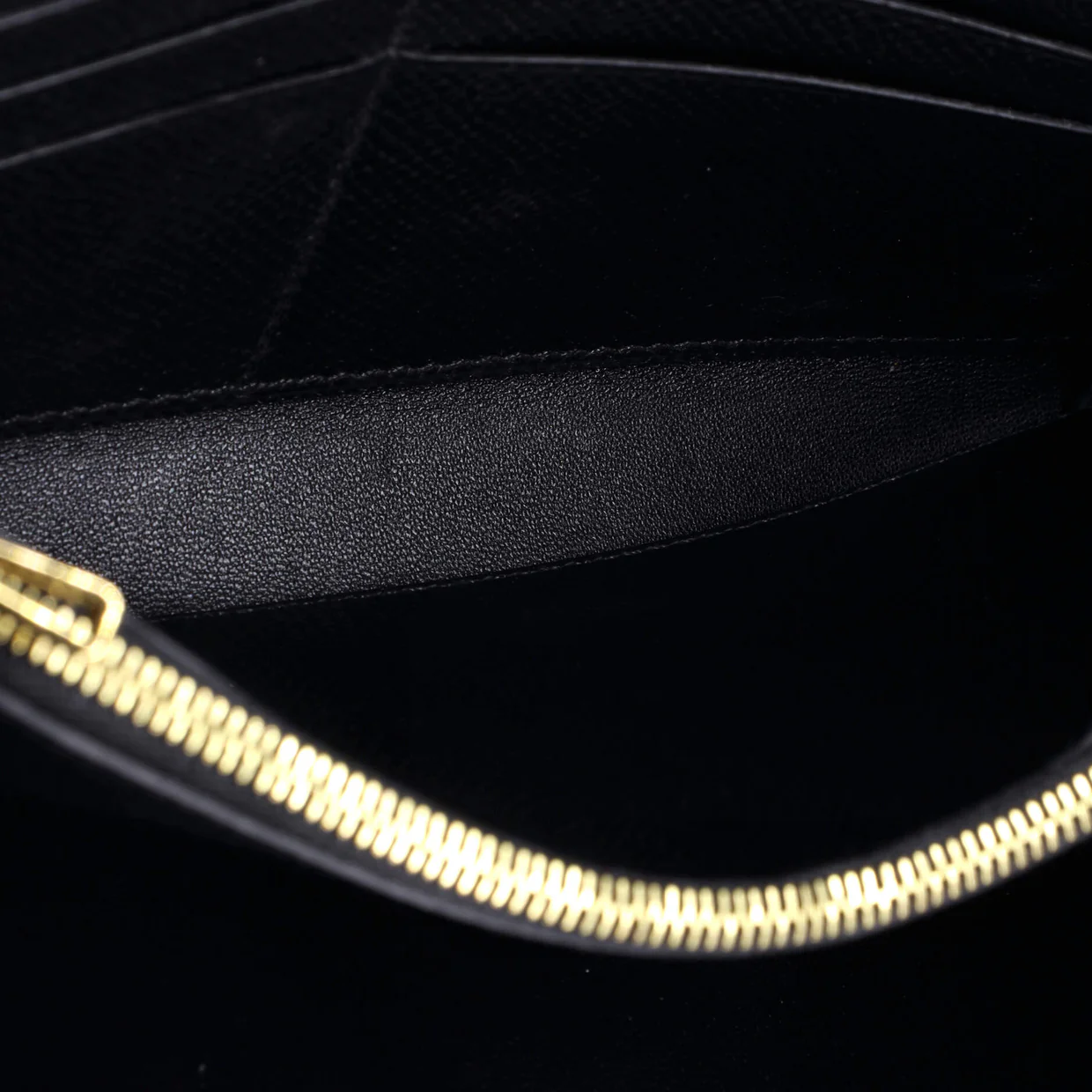 Constance To Go Wallet Epsom - Deep Luxury