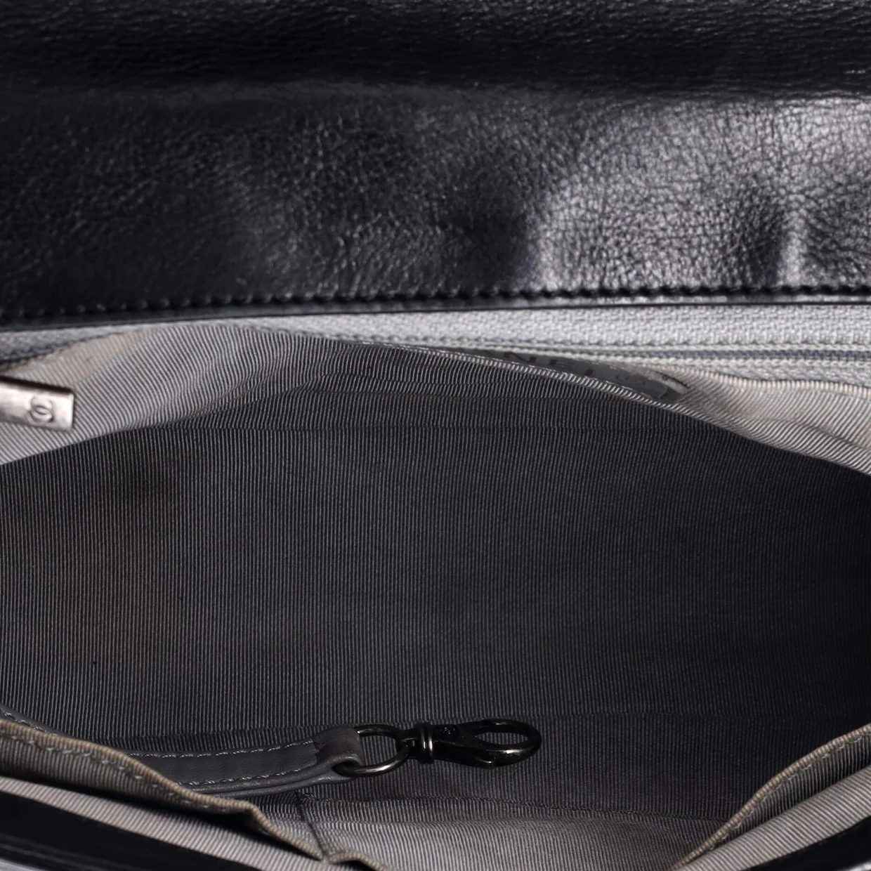 Boy Flap Bag Quilted Calfskin Large - Deep Luxury