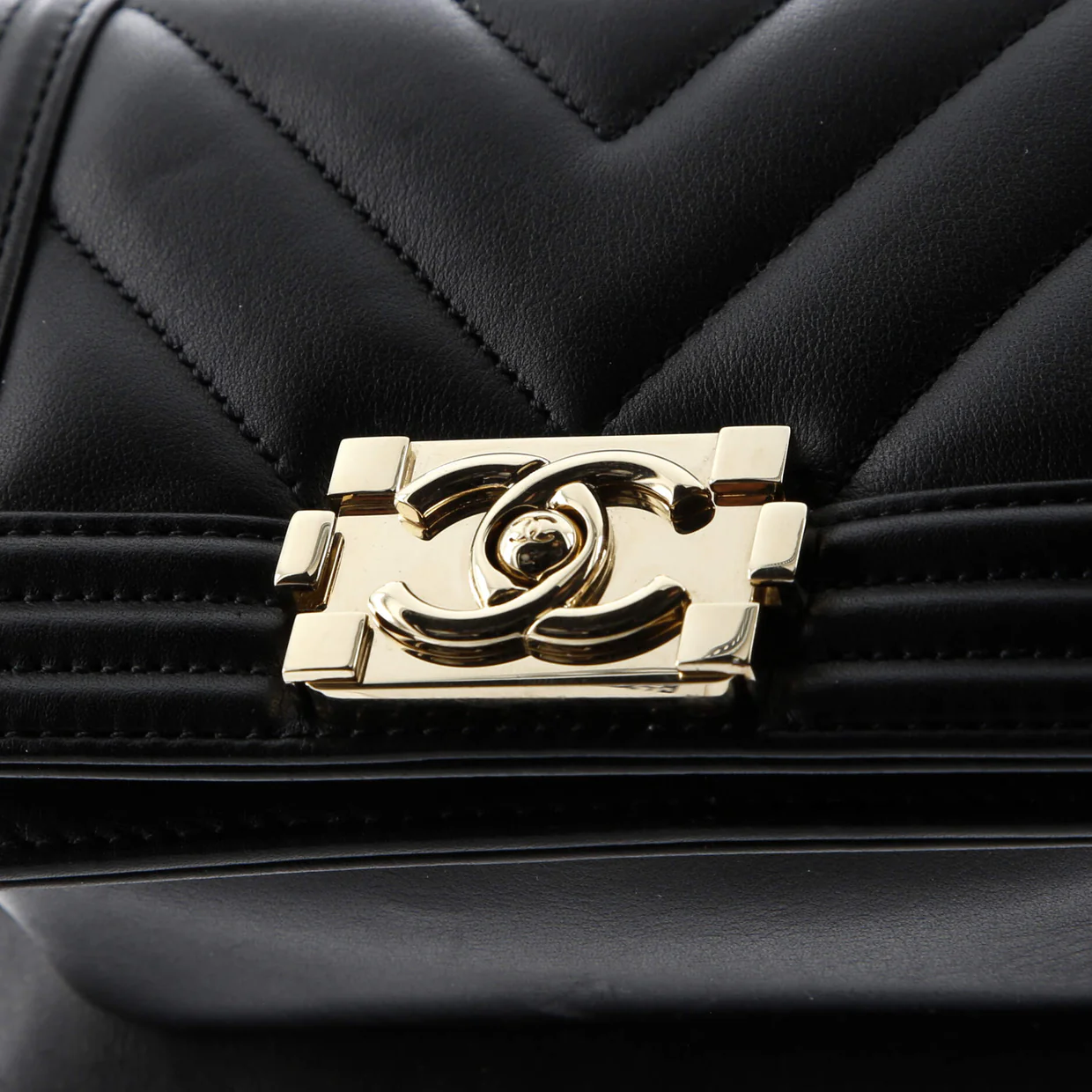 Boy Flap Bag Chevron Lambskin Mini - Deep Luxury