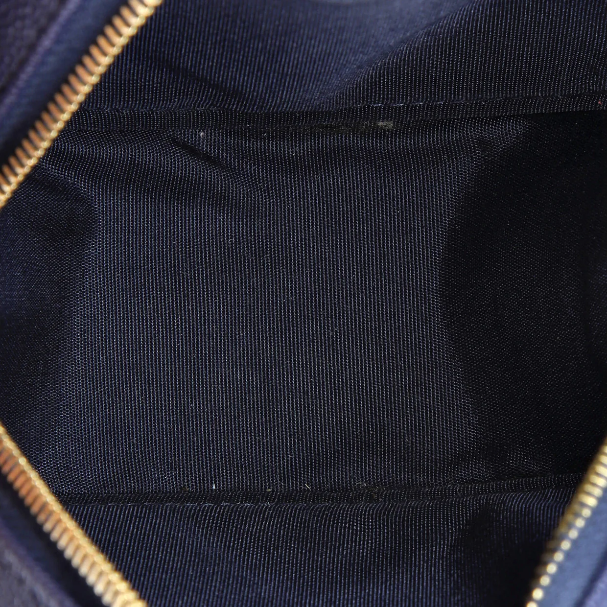 Filigree Round Clutch with Chain Quilted Caviar Mini - Deep Luxury