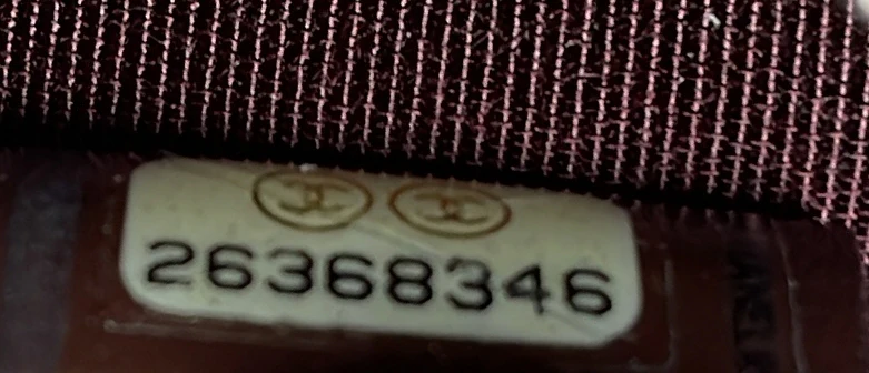 Round Clutch with Chain Quilted Iridescent Caviar Mini - Deep Luxury