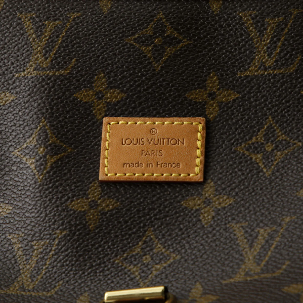 Saumur Handbag Monogram Canvas 30 - Deep Luxury