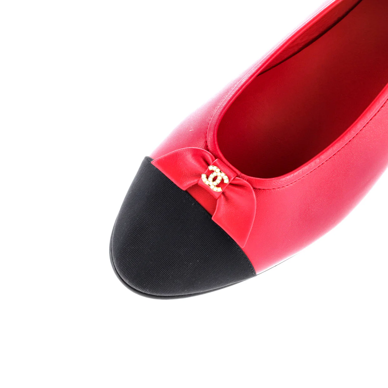 Women's CC Cap Toe Bow Ballerina Flats Leather with Grosgrain and Faux Pearls - Deep Luxury