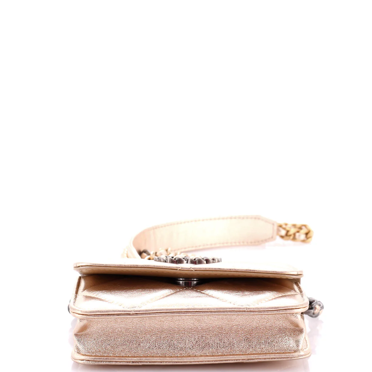 19 Flap Coin Purse With Chain Quilted Leather - Deep Luxury