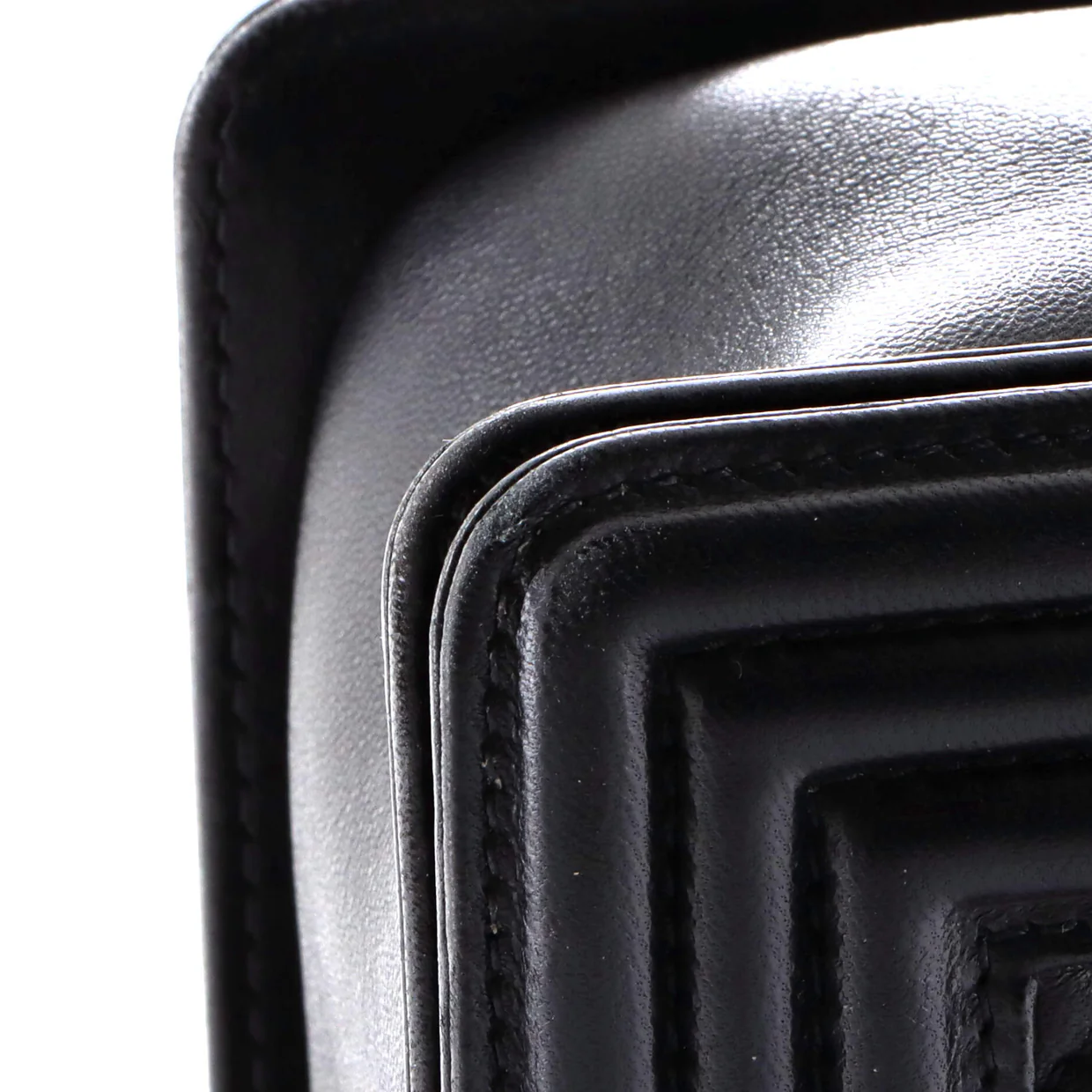 Boy Flap Bag Quilted Lambskin New Medium - Deep Luxury