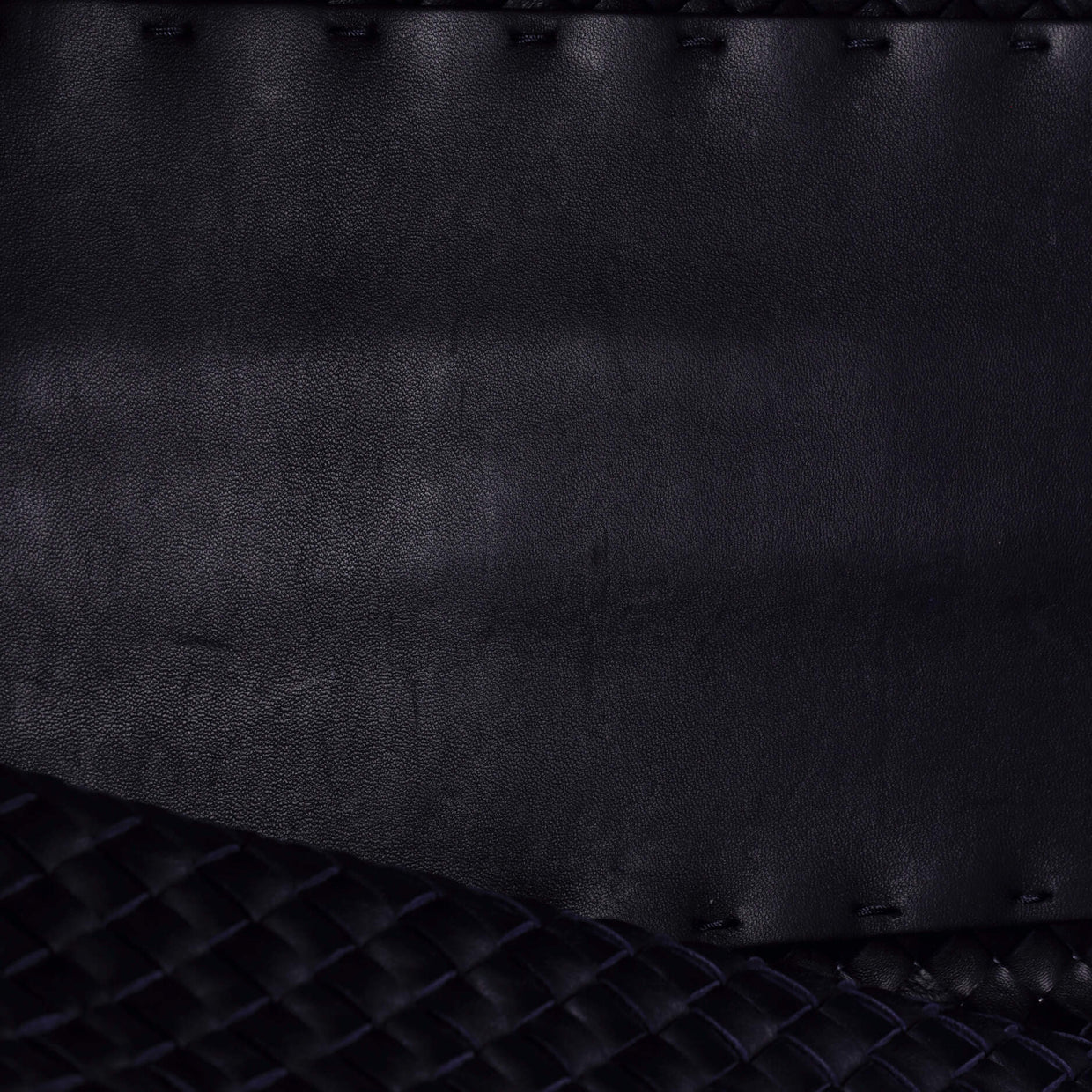 Cabat Tote Intrecciato Nappa Medium - Deep Luxury