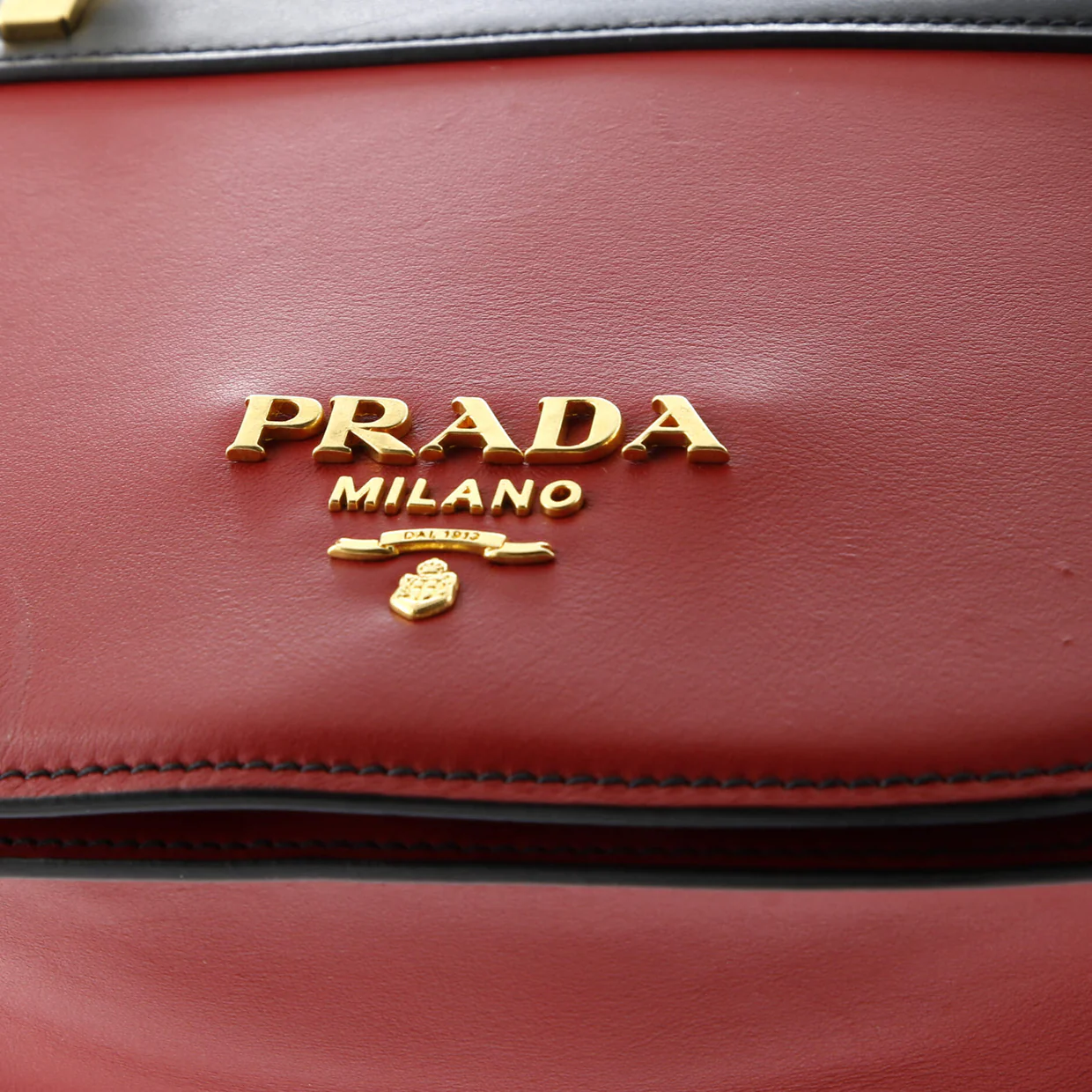 Pionniere Saddle Crossbody Bag City Calfskin Small - Deep Luxury