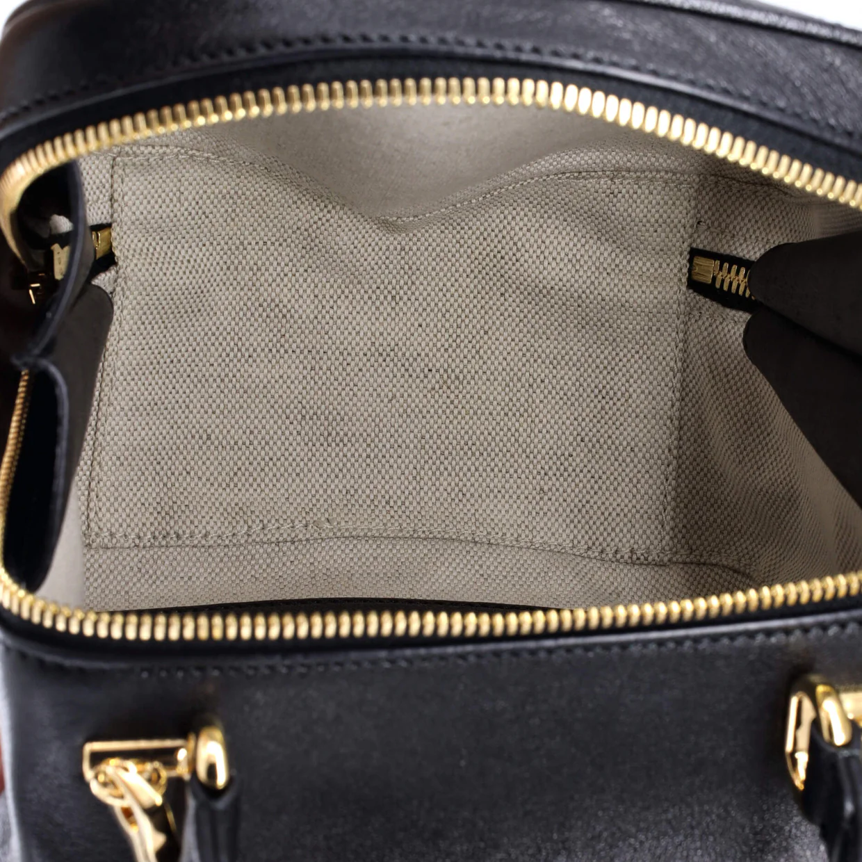 Blondie NM Top Handle Shoulder Bag Diagonal Quilted Leather - Deep Luxury