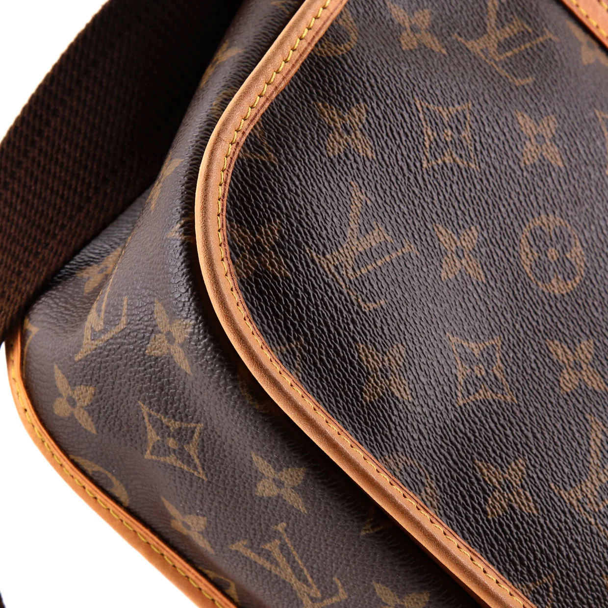 Bosphore Messenger Bag Monogram Canvas PM - Deep Luxury