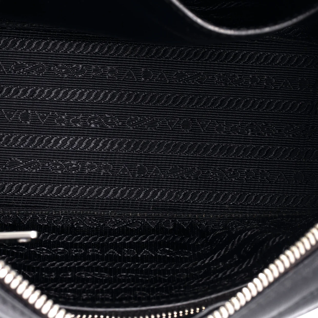Camera Bag Diagramme Quilted Leather Small - Deep Luxury
