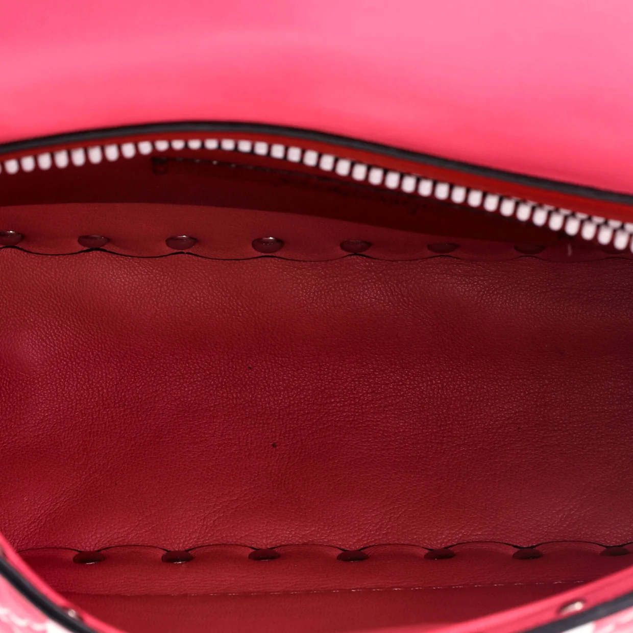 Free Rockstud Spike Flap Bag Quilted Leather Medium - Deep Luxury