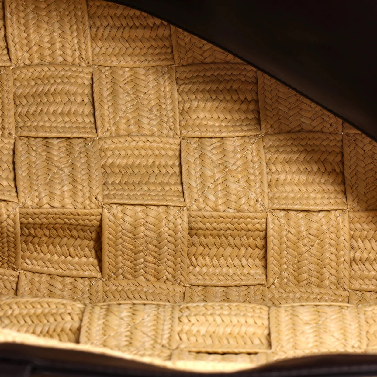 Cassette Tote Woven Raffia and Leather Large - Deep Luxury