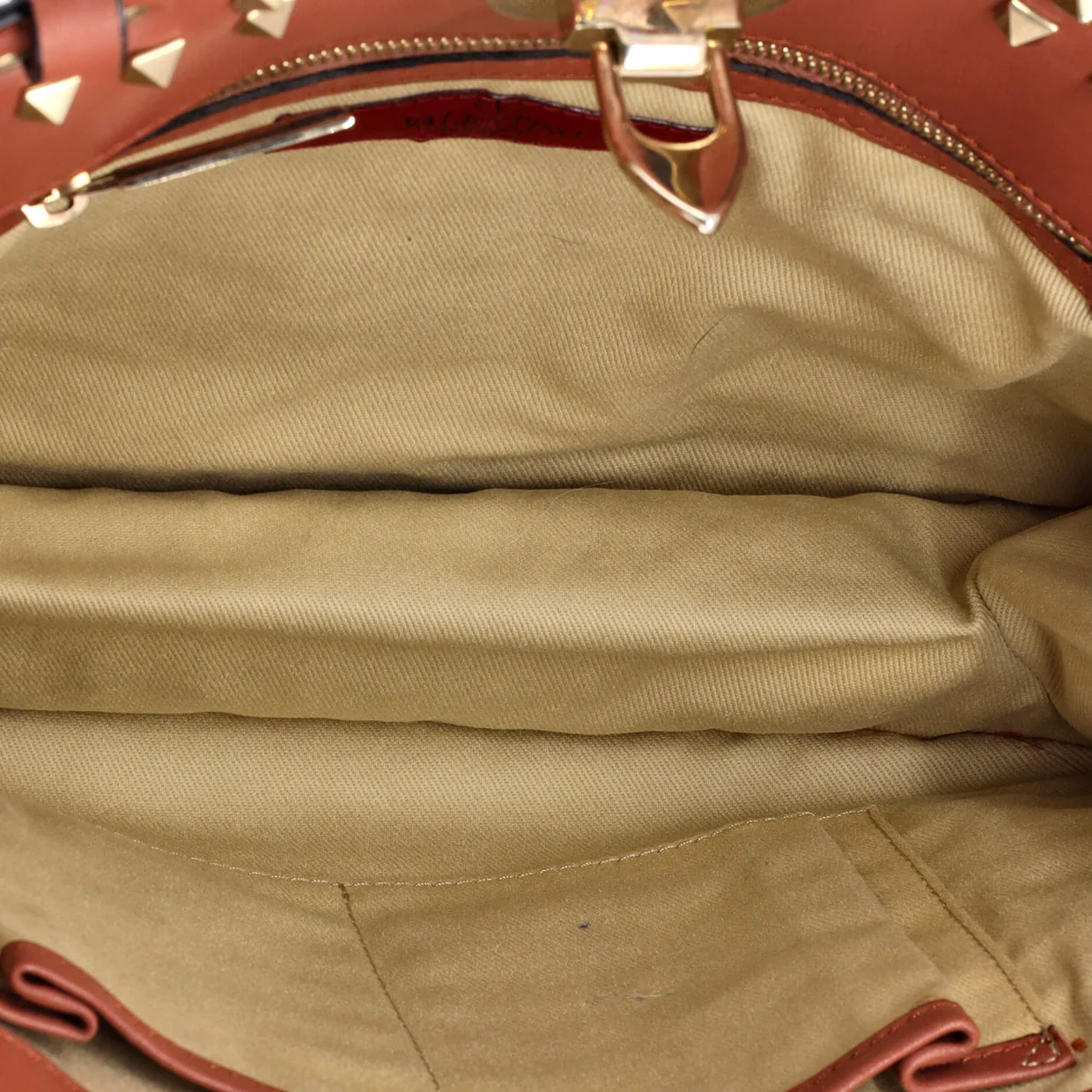 Rockstud Shoulder Bag Full Studded Leather - Deep Luxury