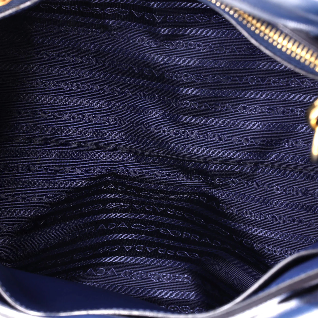 Monochrome Tote Saffiano with City Calf Medium - Deep Luxury