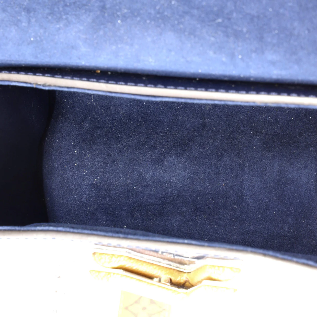 Twist Handbag Vernis with Monogram Canvas PM - Deep Luxury