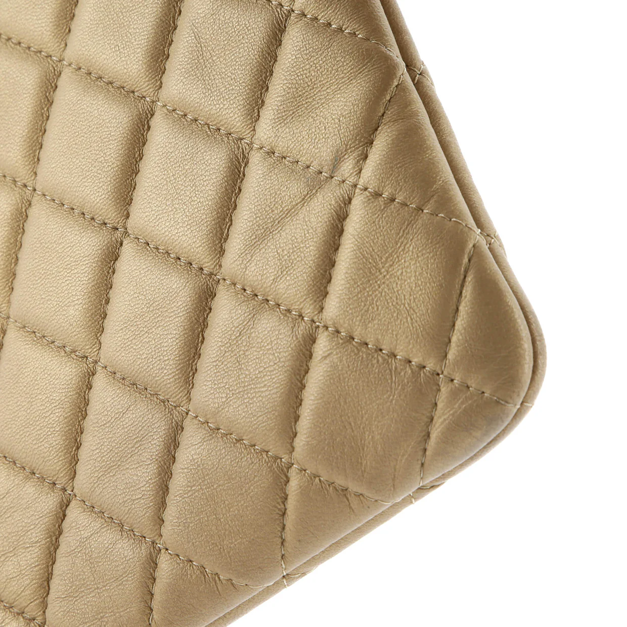 O Case Clutch Quilted Lambskin Medium - Deep Luxury
