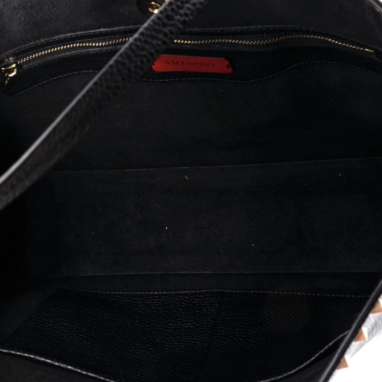 Rockstud Shopping Tote Leather Medium - Deep Luxury