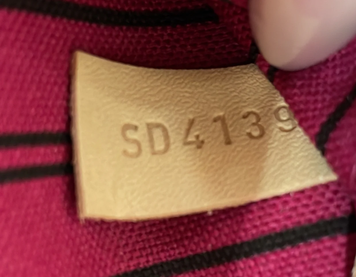 Neverfull Tote Monogram Canvas MM - Deep Luxury